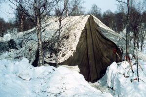 how to stay warm in a tent